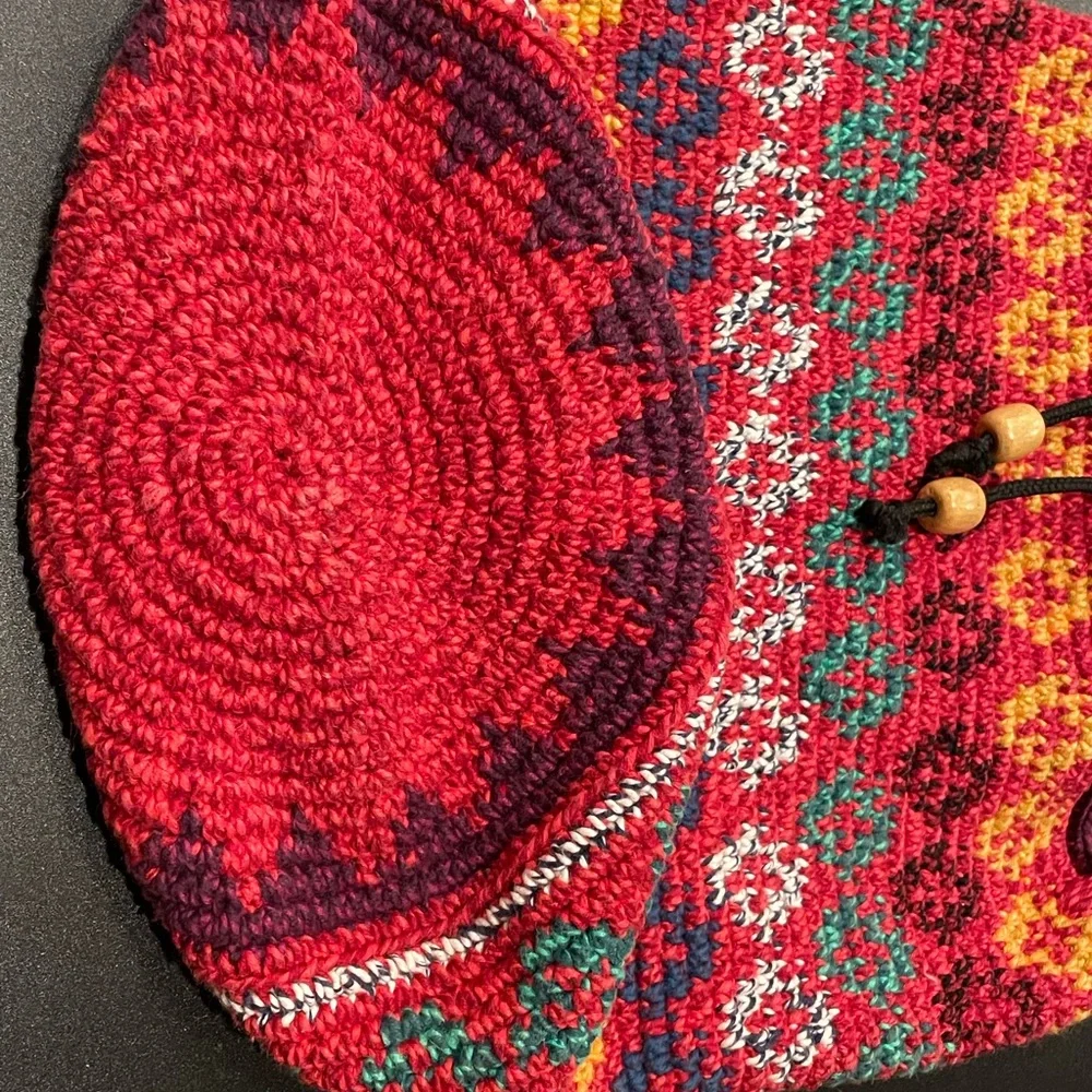 Women's Thick Crochet Knit Colorful Barrel Crossbody Bag - Picture 5 of 16